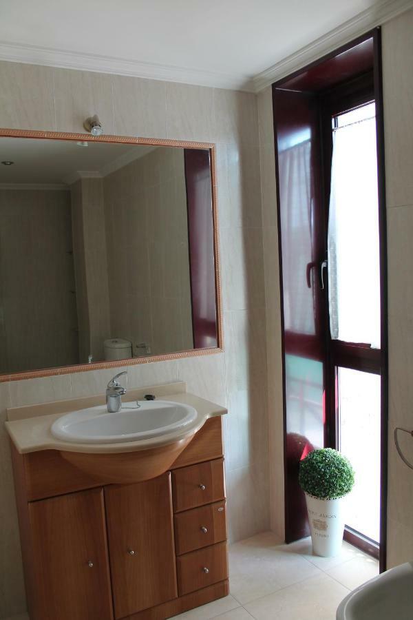 H&V Codesal Apartment Sanxenxo Exterior photo